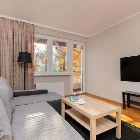 Oliwa Forest With Balcony By Renters *